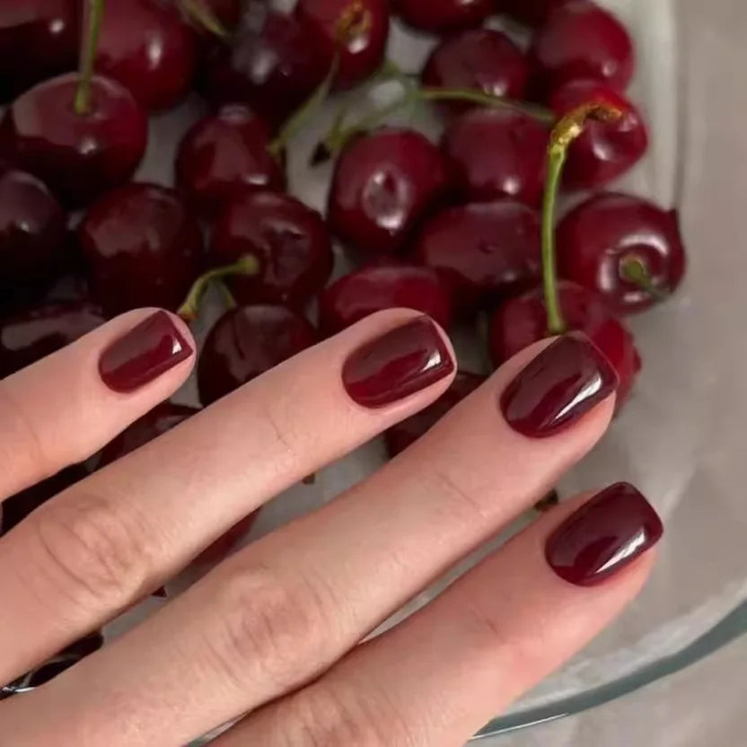 Elegant Short Red Nails