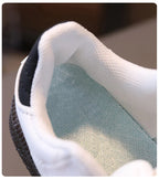 Children’s ergonomic sneakers