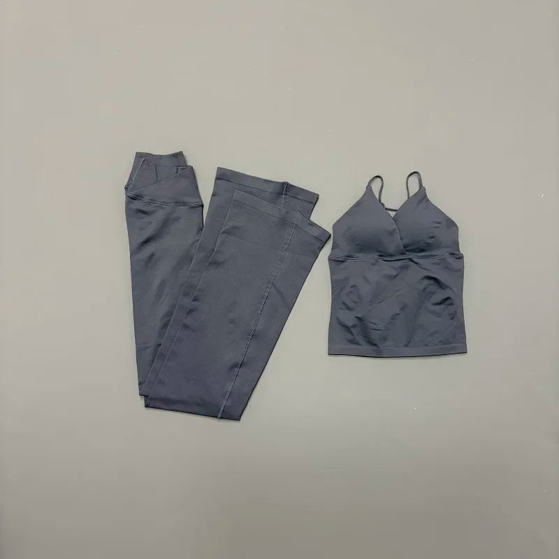 Nylon Solid Sleeveless True-To-Size Fit Two-Piece Yoga Set