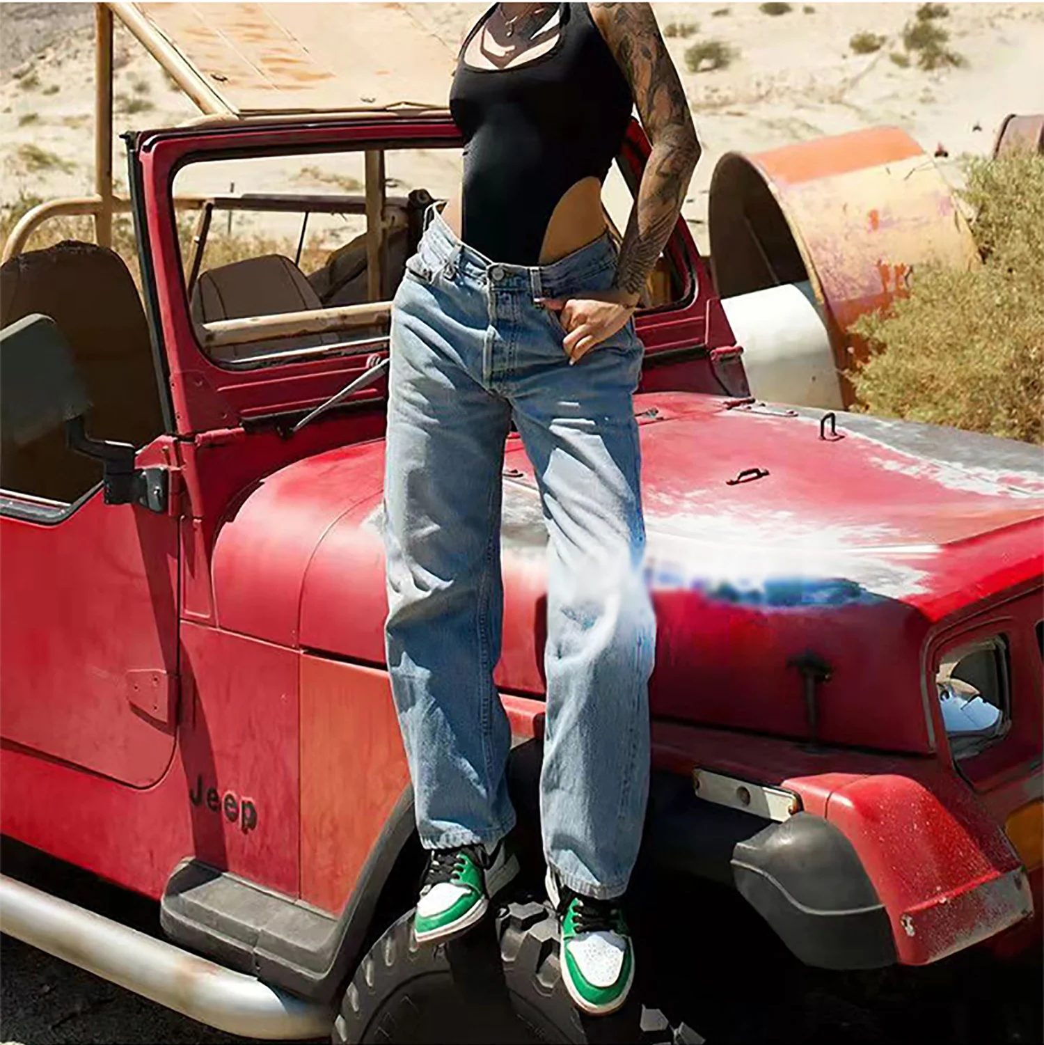 Mid Waist Straight Jeans