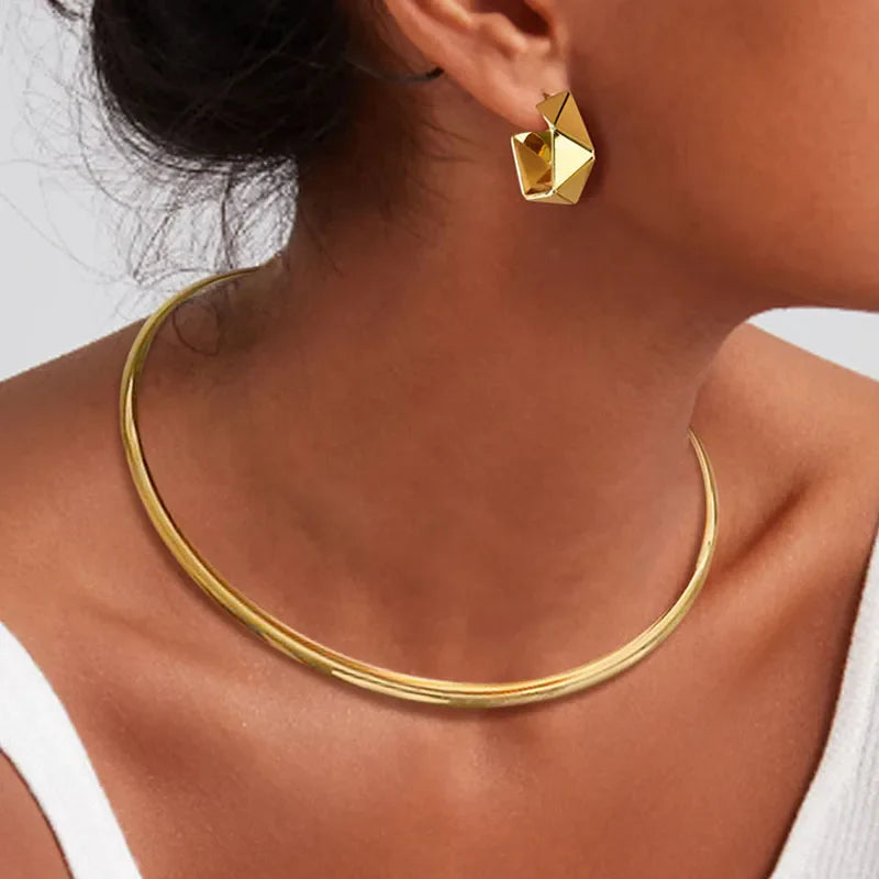 Open Collar Choker Necklace