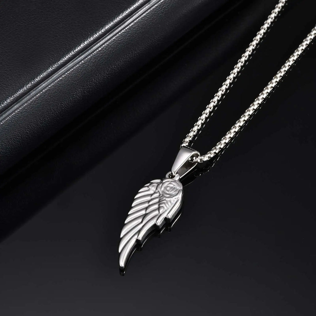 Prjewel Feather Pendant Necklace
