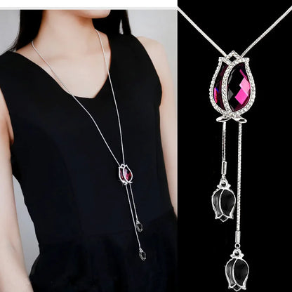 Women’s Long Pendant Necklace