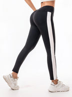 Elastic Letter Print Hip-Lift Leggings