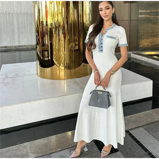 Elegant Knit Maxi Dress
