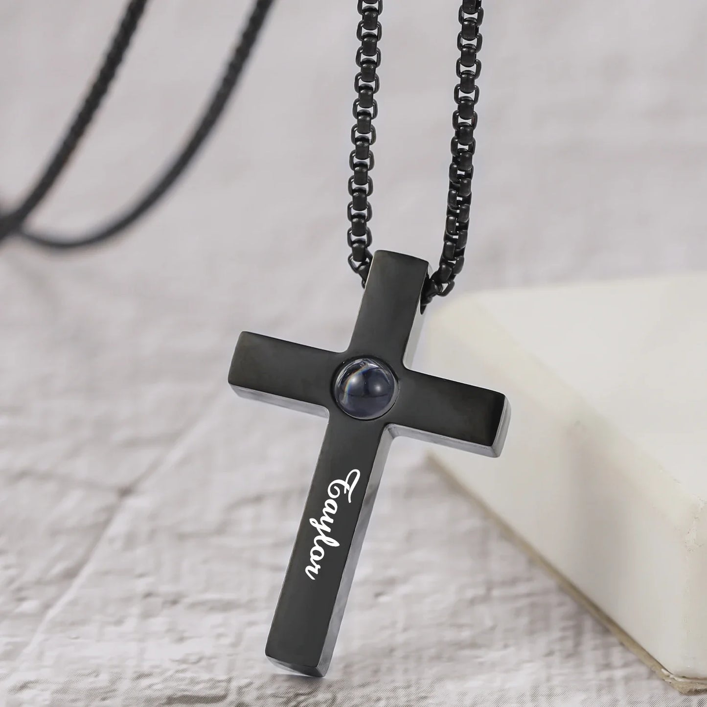 Customized Cross Projection Necklace