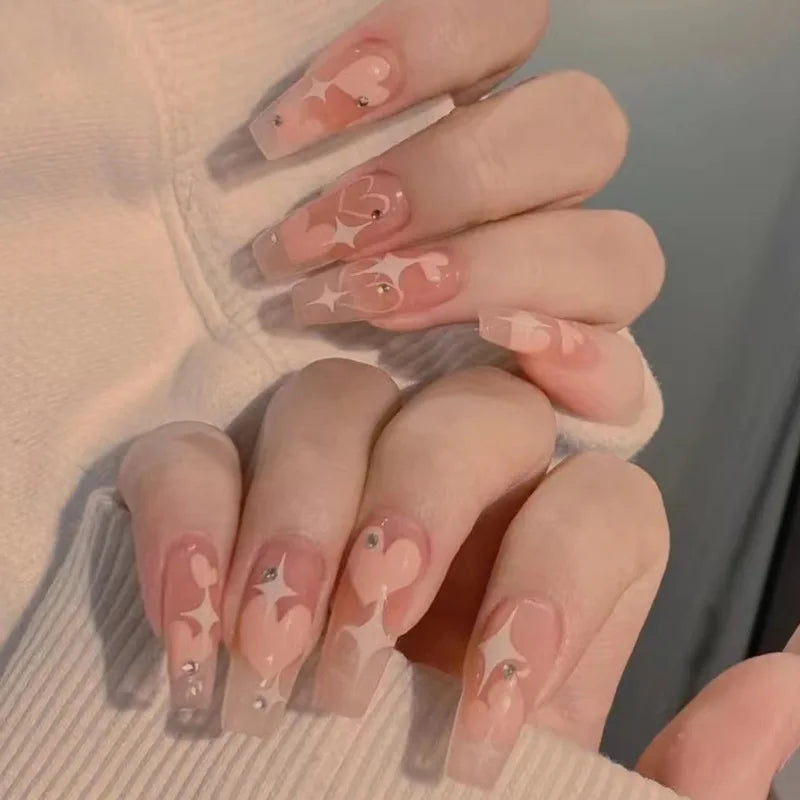 Gradient Wearing Fake Nails Long