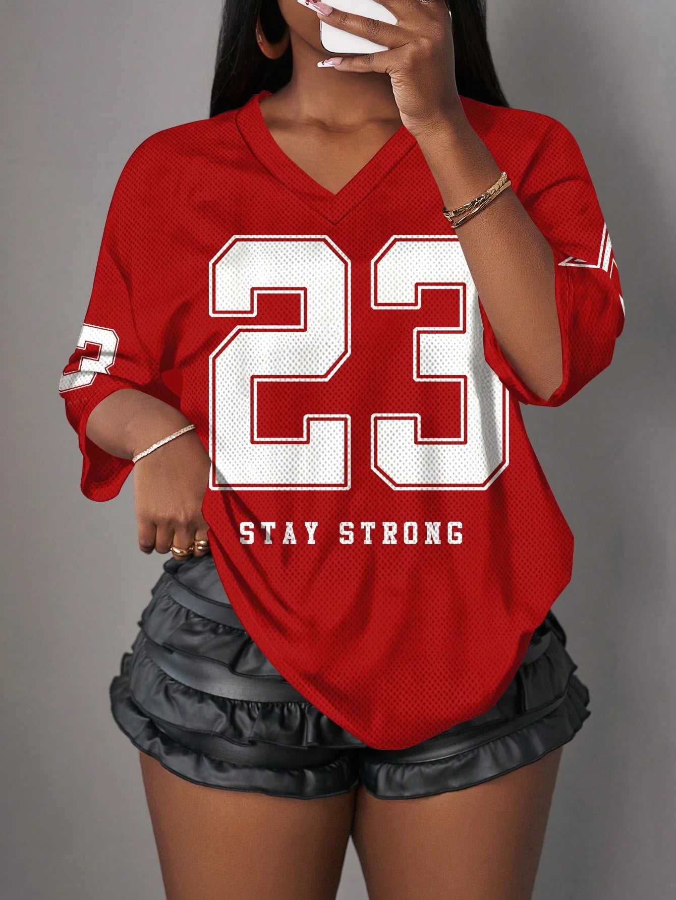 Blended Letter Print V-Neck True-To-Size Fit T-Shirt