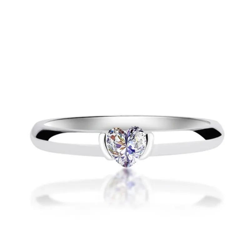 Anziw Heart Cut Moissanite Ring