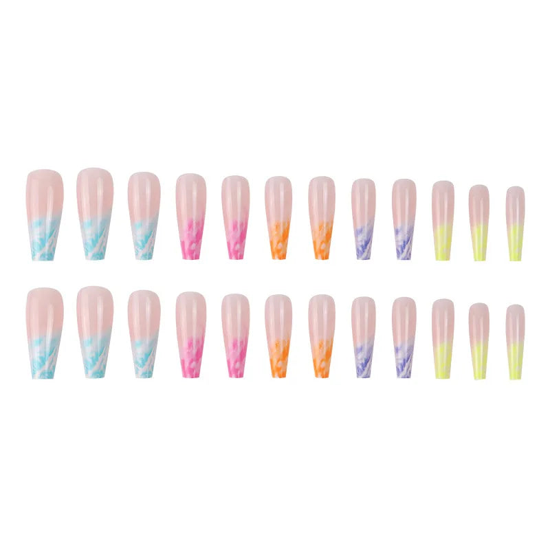 Gradient Wearing Fake Nails Long