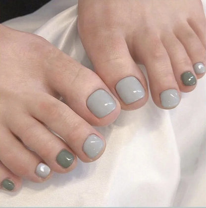 Full-Cover Nude Toe Nails