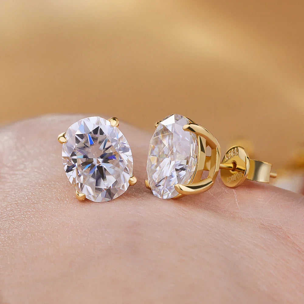 Oval Cut Moissanite Earrings