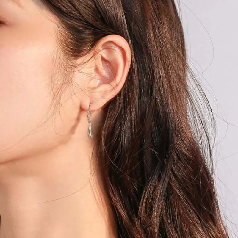 Waterdrop Gold Dangle Earrings