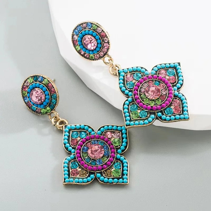 Vintage bohemian rhinestone earring