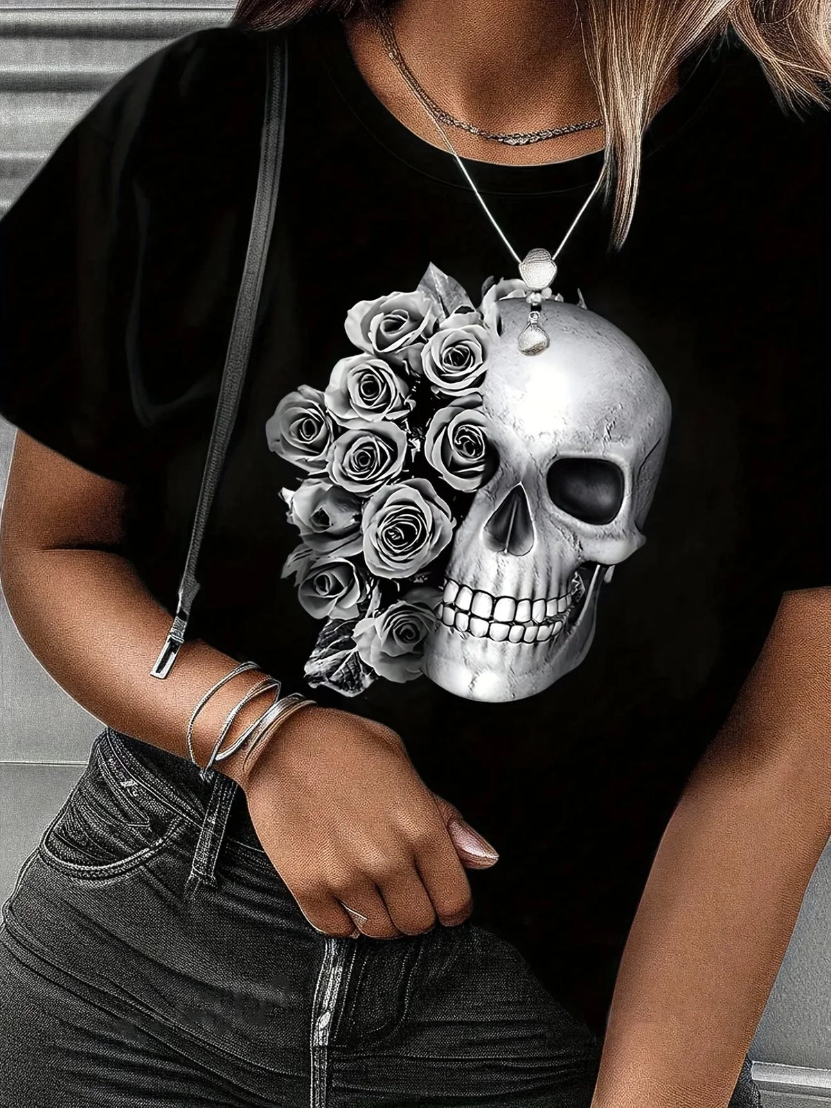 Skull Rose Graphic T-Shirt