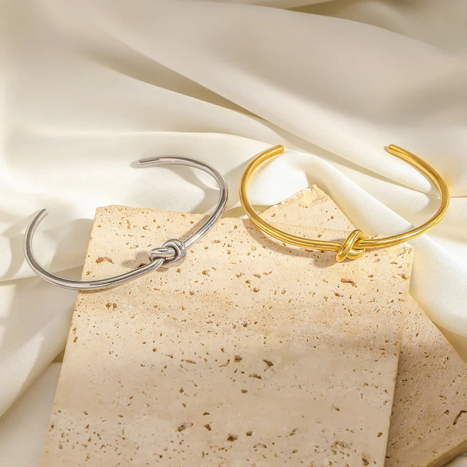 Elegant Round Knot Bracelets