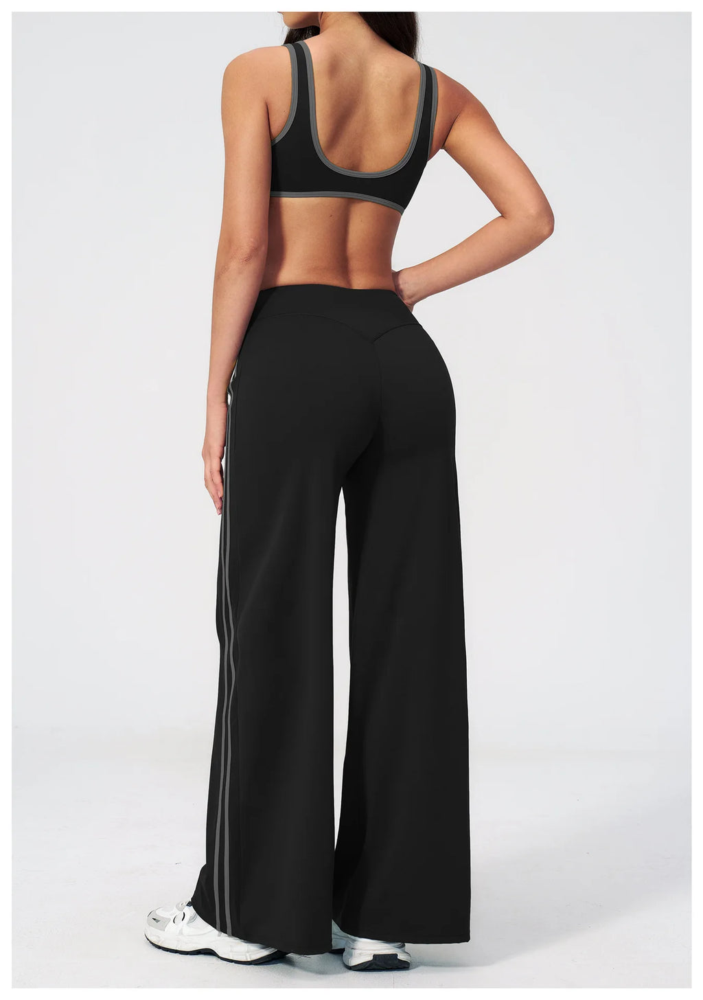 Nylon Striped Sleeveless True-To-Size Fit Two-Piece Yoga Set