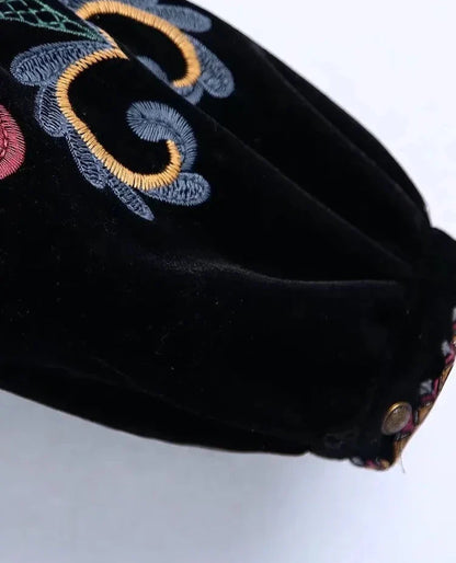 Vintage Floral Embroidery Jacket