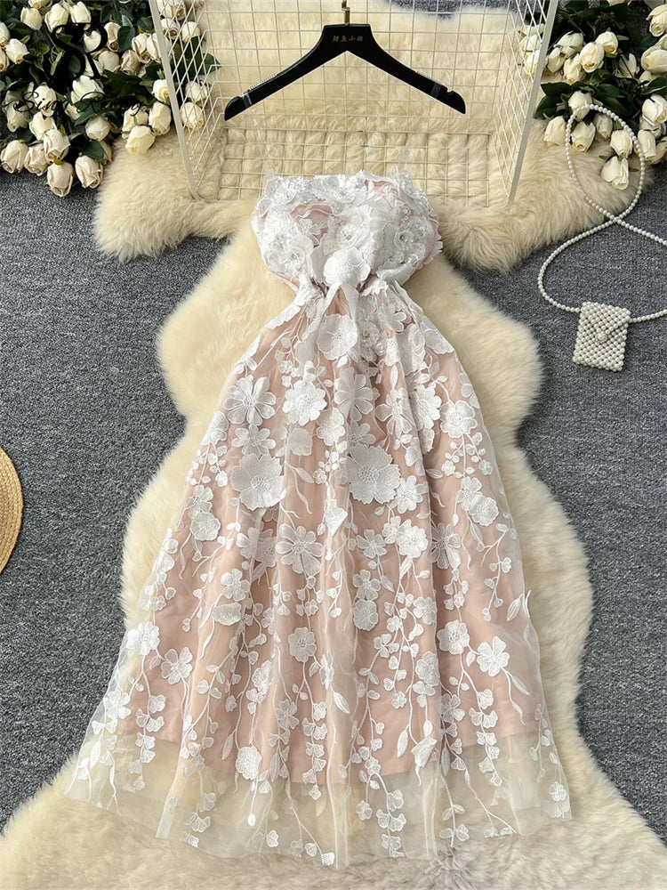 Embroidery Strapless Evening Dress