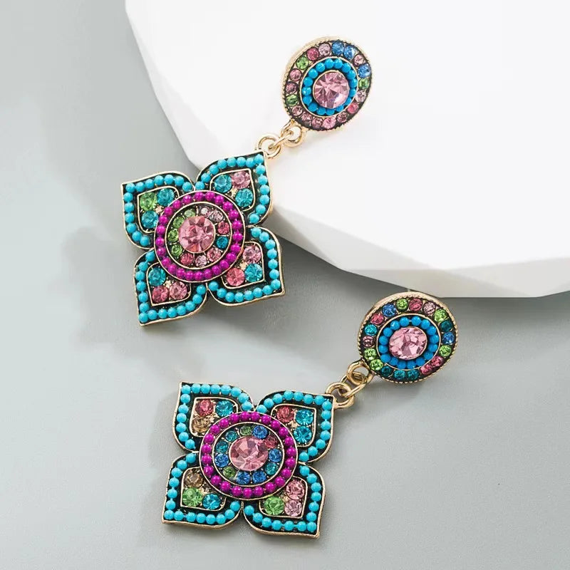 Vintage bohemian rhinestone earring