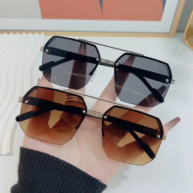 Fashionable Men's Square Sunglasses