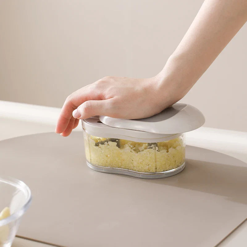 Hand-Pushed Manual Garlic Cutter
