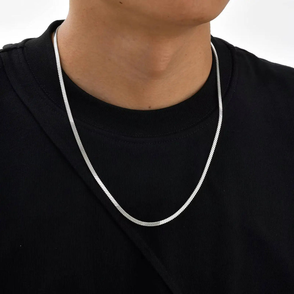 Vnox Flat Snake Necklace