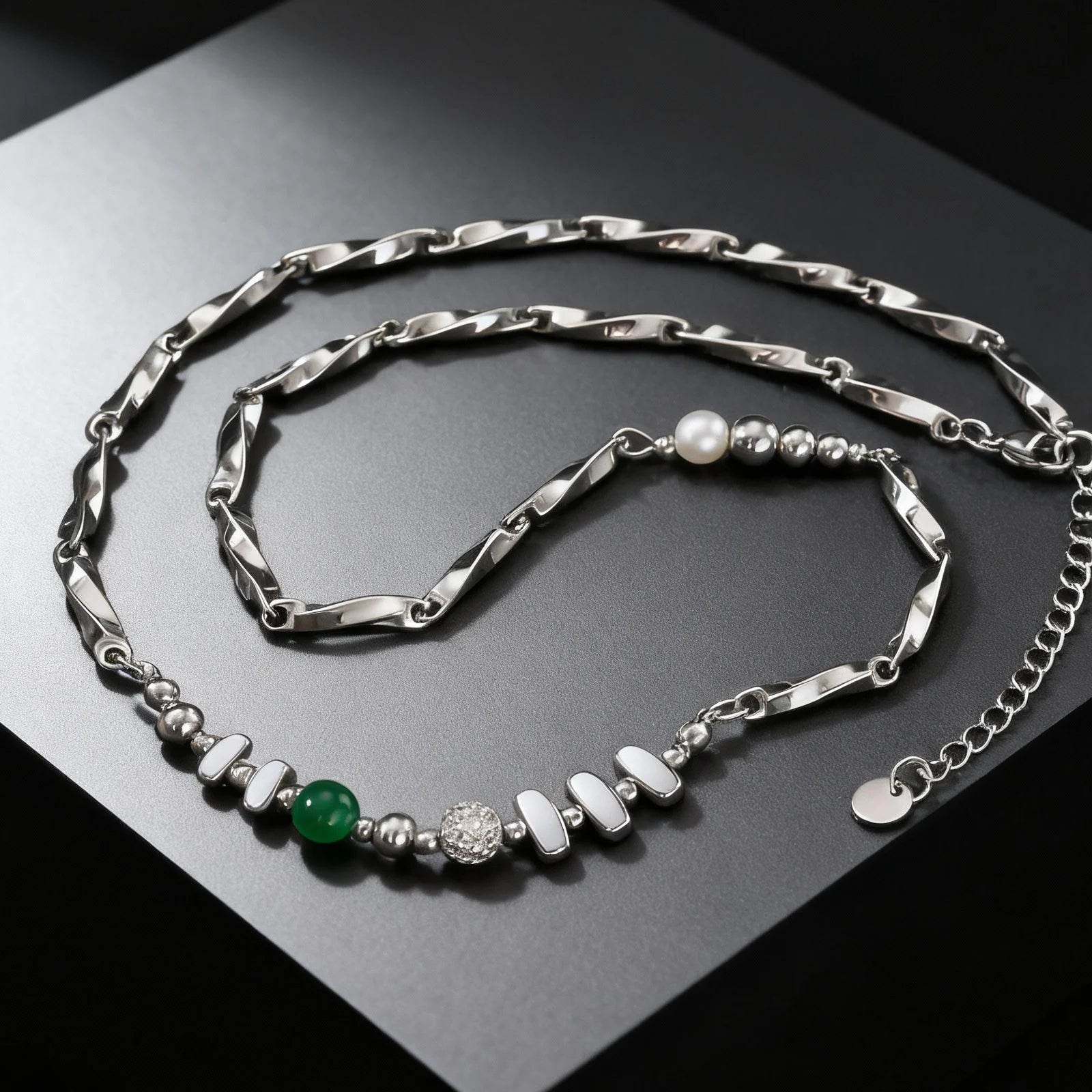 Prjewel Mobius Chain Necklace