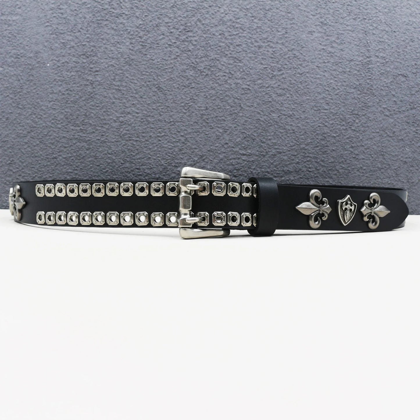 Heavy duty leather belt