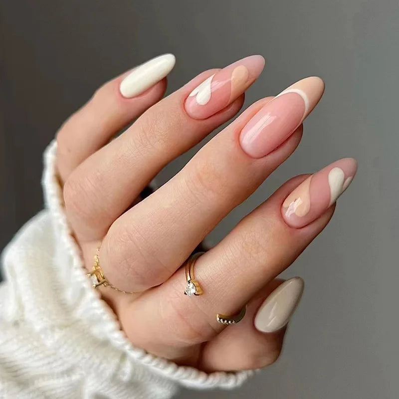 Gradient Wearing Fake Nails Long