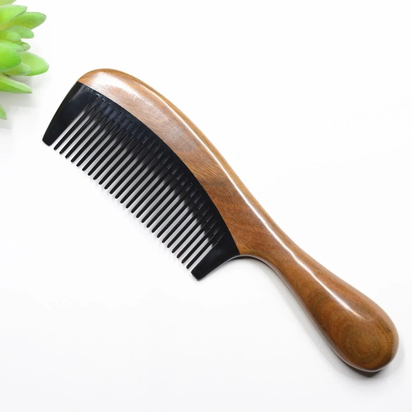 Sandalwood Drum Comb