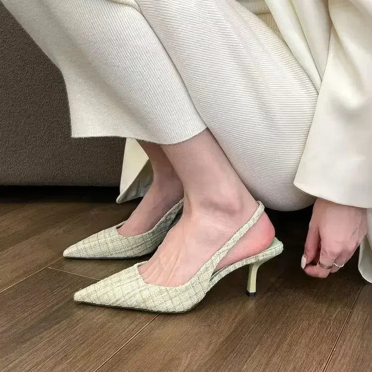 Elegant Gingham Strap Sandals