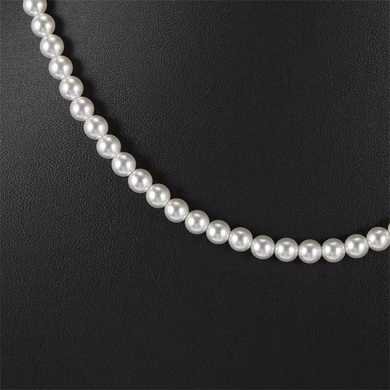 FOMALHAUT Imitation Pearl Necklace