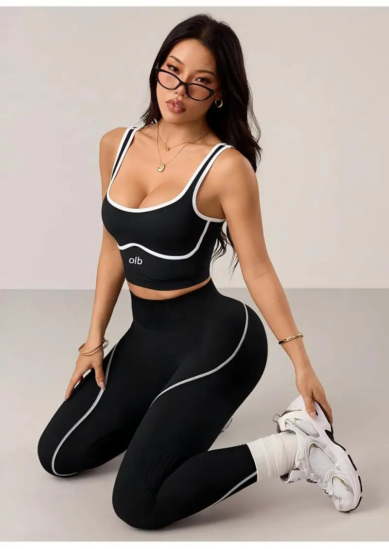 Legging-Style Solid Sleeveless True-To-Size Fit Two-Piece Yoga Set