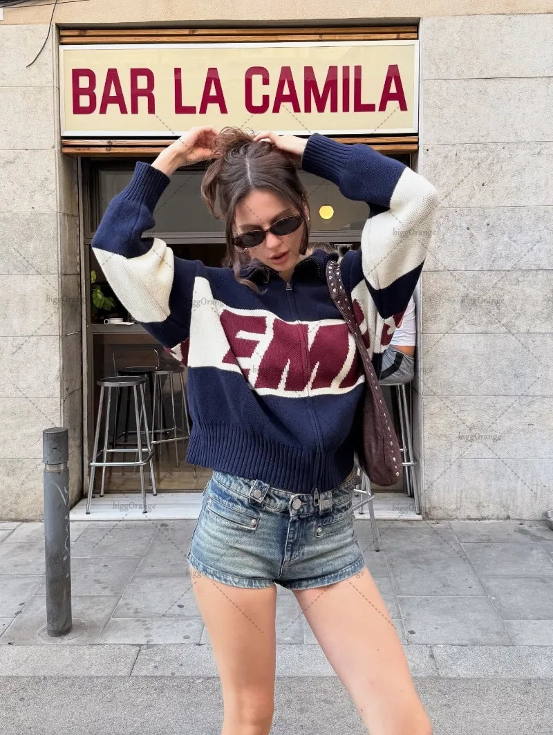 Spliced Letter Embroidery Zipper Cardigan