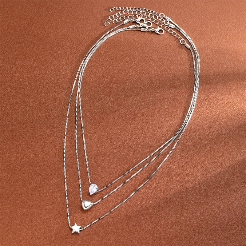 Women’s Hamsa Pendant Necklace