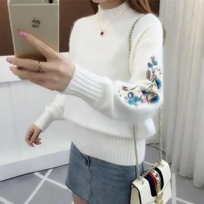 Embroidered Sleeve Knit Pullover