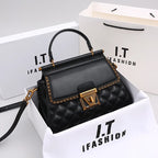 Diamond Grid Small Shoulder Bag