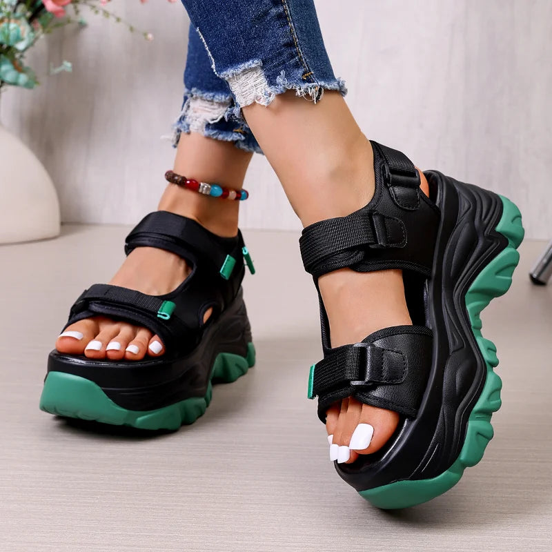 Women Sewing Wedge Sandals