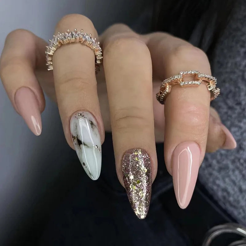 Gradient Wearing Fake Nails Long