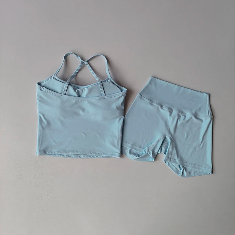 Everyday Solid Sleeveless True-To-Size Fit Two-Piece Yoga Set