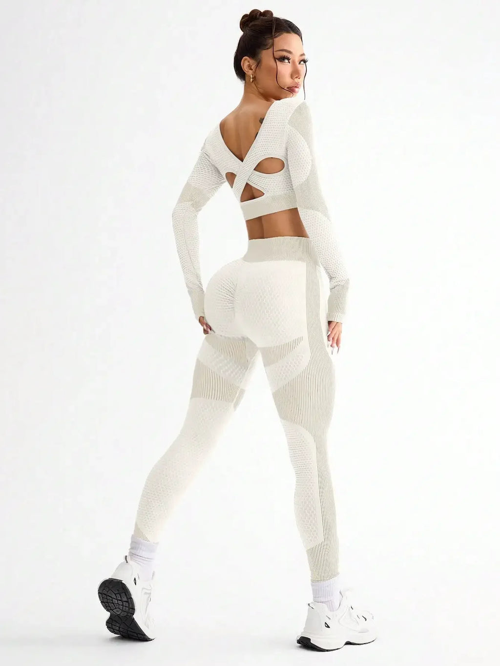 Polyester Striped Three-Quarter Sleeve Two-Piece Yoga Set
