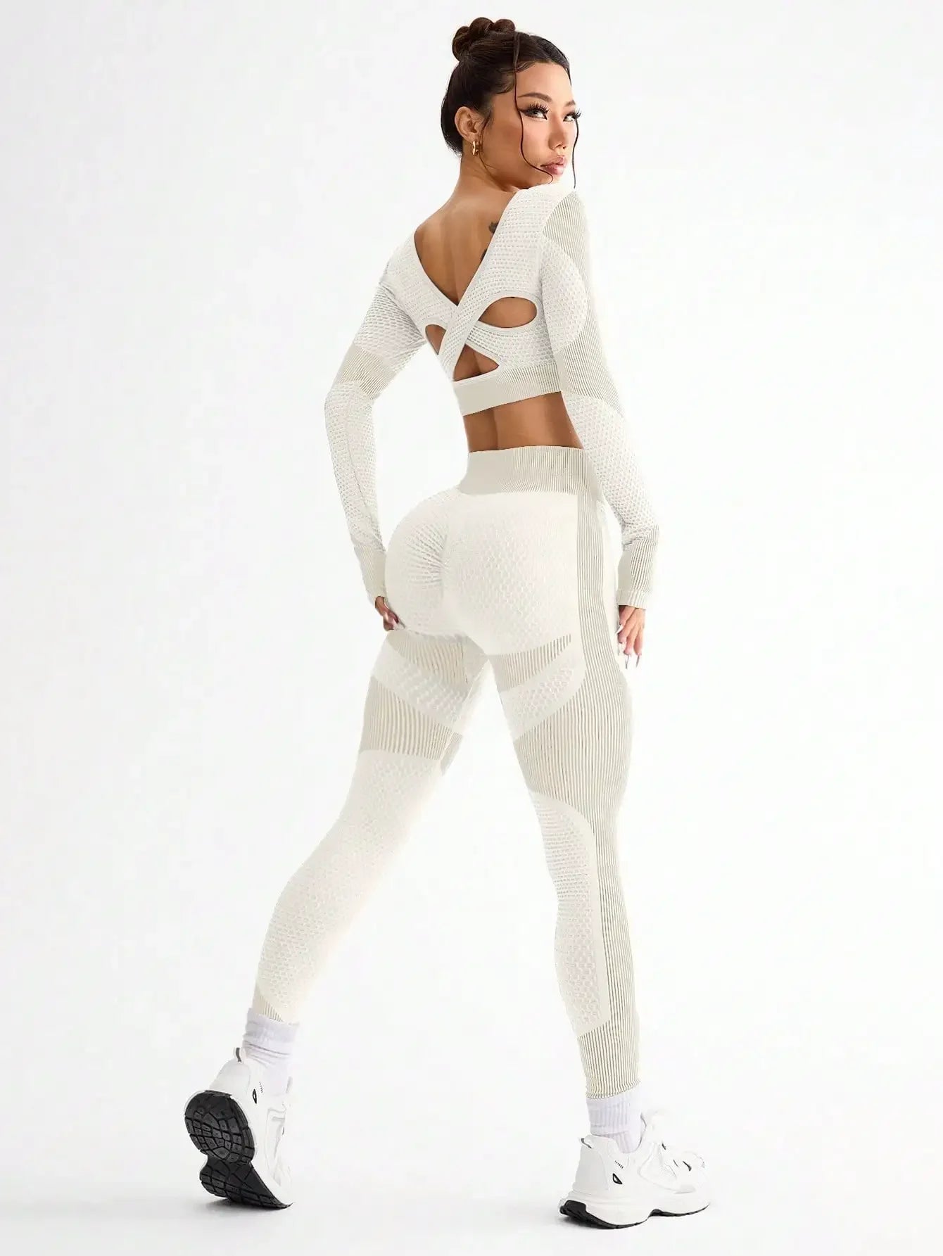 Polyester Striped Three-Quarter Sleeve Two-Piece Yoga Set