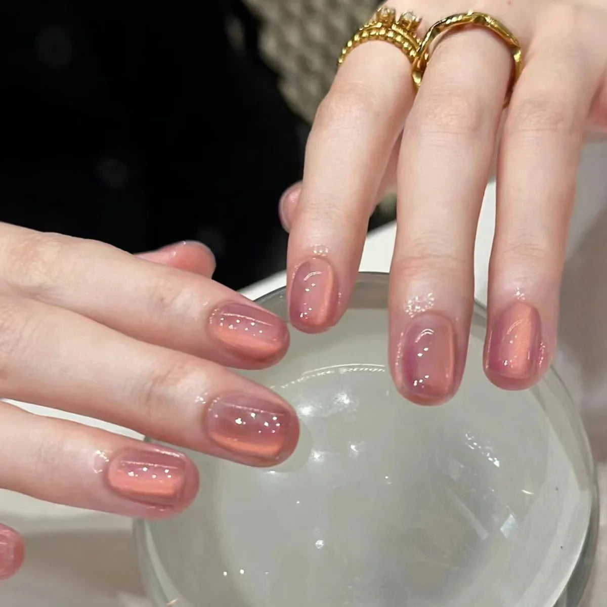 Elegant Short Red Nails