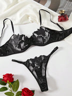 Lace Underwire Bra Panty Set