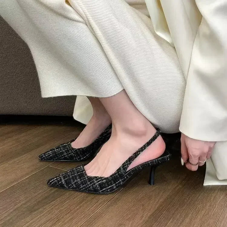 Elegant Gingham Strap Sandals