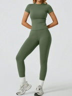 Everyday Nylon Solid Elastic Waist Two-Piece Yoga Set