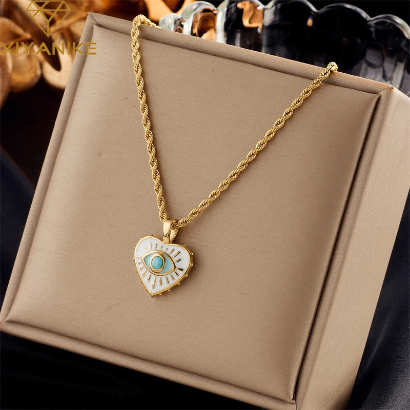 Women’s Gold Choker