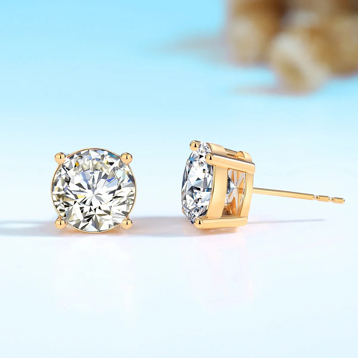 Szjinao 18K Gold Moissanite Stud Earrings