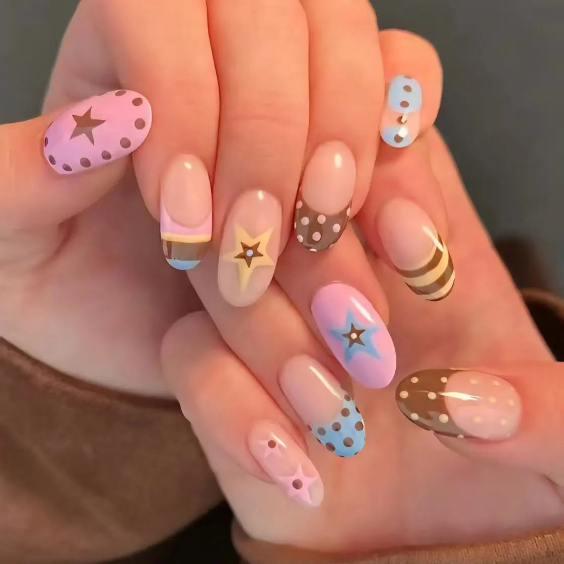 Blue Press Nails Polka Dot